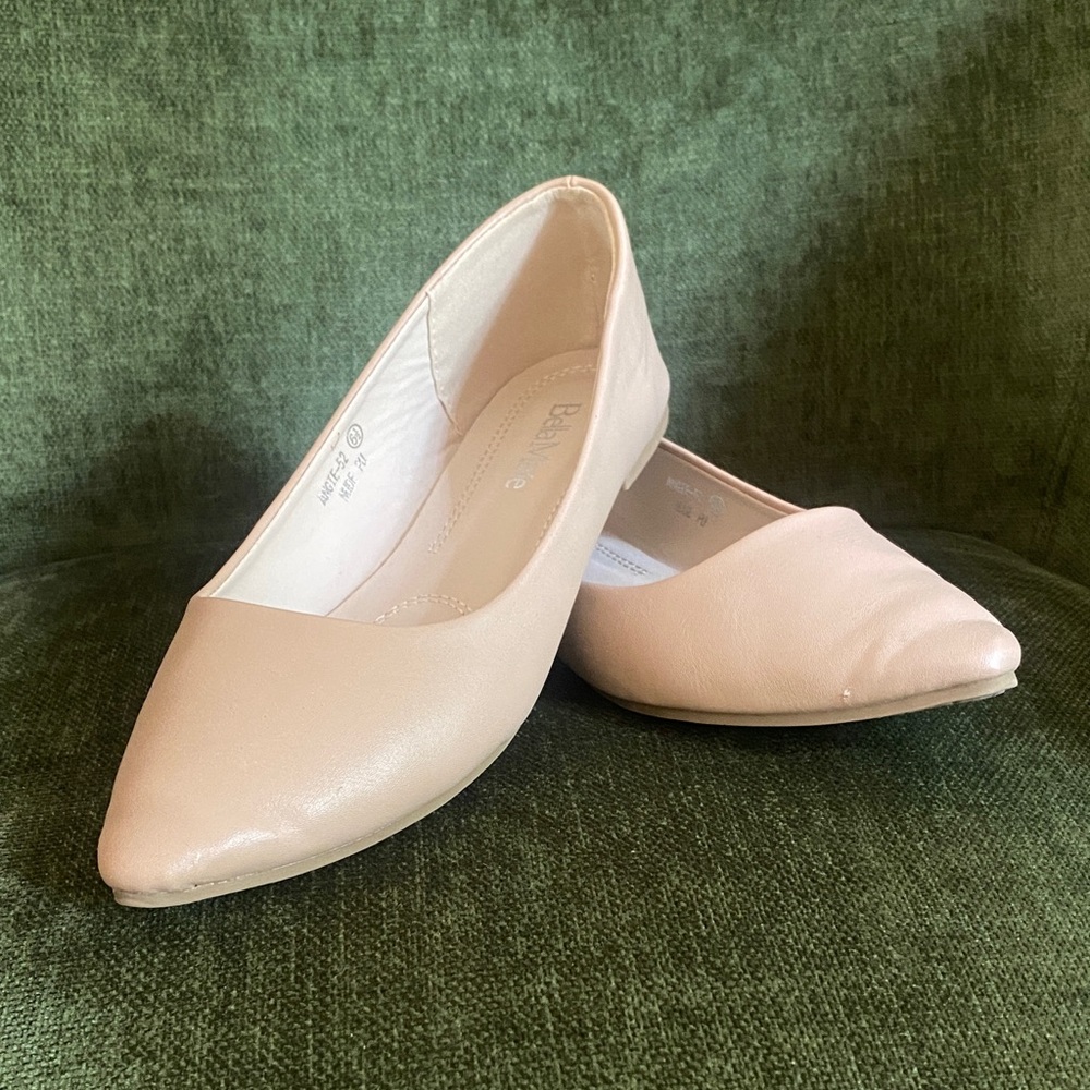Bella Marie Cream Women's Flats